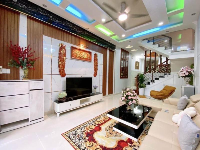 Bán Gấp và Gấp! Quang Trung. 42m2, HXH. Giá chỉ 3,4 tỷ