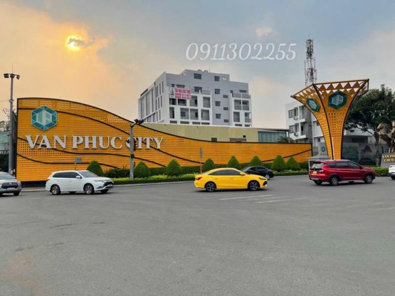 🔥 BÁN GẤP NHÀ TRỆT LẦU 84 M2 ( 6 x 14 ) 📍 NGAY VẠN PHÚC CITY 🚘 Ô TÔ ĐỖ CỔNG 💲4 TỶ NHỈNH