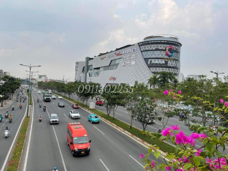 🔥 SIÊU HIẾM 🔥 Nhà 3 tầng BTCT 3PN ngay Giga Mall 📍Hiệp Bình Chánh ✅ 45m2 🚘 HẺM XE HƠI 💲4 TỶ NHỈ