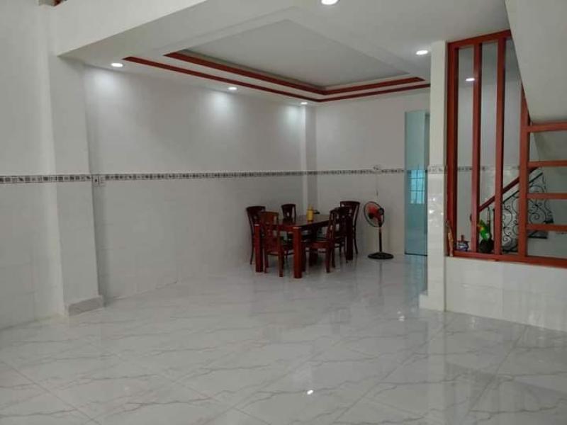 ??NGANG HƠN 5M ?GIÁP Q.6 NGAY BÀ HOM - 72M2 MỚI - 2 TẦNG BTCT