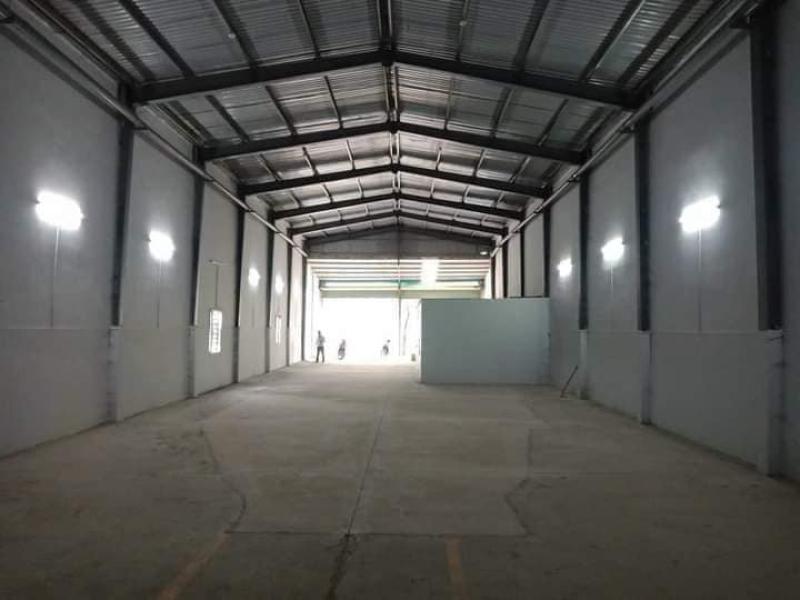 BÁN XƯỞNG 400m2 ĐỐI DIỆN CÔNG VIÊN SINH THÁI HÓC MÔN