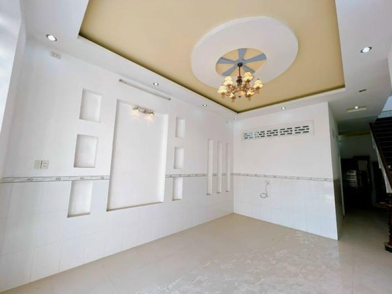 Bán nhà mặt tiền Nguyễn Văn Hoa P.Thống Nhất gần khu Văn Hoa villas .