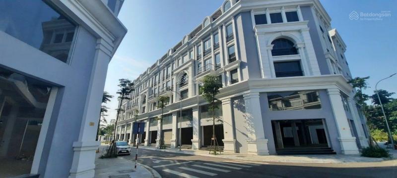 Bán shophouse Catalan Boulevard Lạng Sơn giá 3,8 tỷ - 7,9 tỷ. Diện tích 84 - 101m2