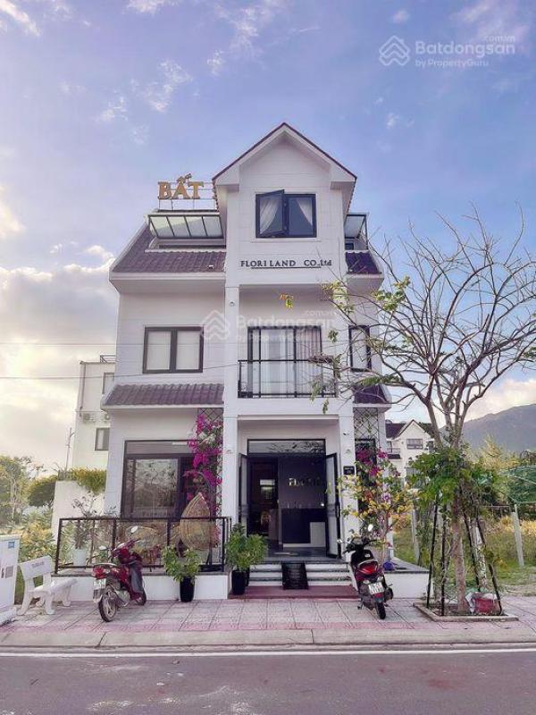 Cho thuê nhà nguyên căn 7 phòng ngủ đầy đủ nội thất tại Golden Bay giá 20 triệu/tháng