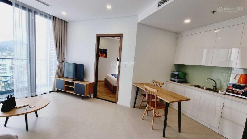 Cho thuê căn 1 phòng ngủ, DT 45m2, full nội thất Scenia Bay Nha Trang, giá 9tr/tháng