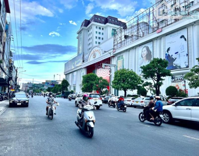 CHO THUÊ NHÀ ĐƯỜNG HÙNG VƯƠNG - TRUNG TÂM TÀI CHÍNH ĐÀ NẴNG