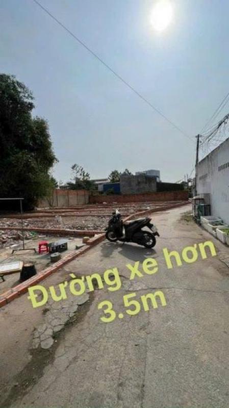 BÁN 2 LÔ ĐẤT NGAY CỔNG TRƯỜNG HỌC - LÁI THIÊU THUẬN AN BD 