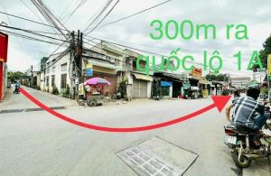 Bán Lô Biệt Thự 400m2 sổ riêng thổ cư ( ngang 15m ) đang vay Bank 6,5 tỉ , chủ bán chỉ 6,9 tỉ thôi.