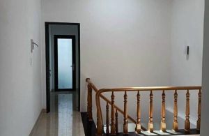 Bán nhà 1 lầu 1 trệt , hẻm 702 ngay chân cầu rạch bà đường 30/4 phường rạch dừa TPVT. 