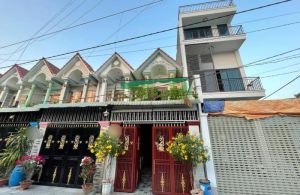 🏠Nhà Trệt Lầu. Ngay Cụm Trường Cấp 1-2-3 Tp. Dĩ An.