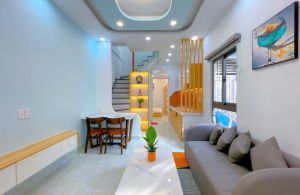 Nhà Mới – Hẻm Thông – 44m2 – 3 Phòng Ngủ - Kế Q1 Tìm Đâu Ra.