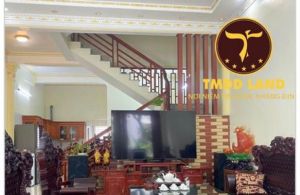 BÁN NHÀ 3 TẦNG BÍCH ĐÀO VỊ TRÍ ĐẸP 