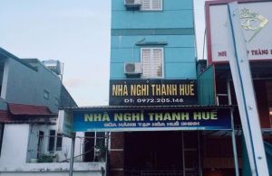 Gia đình e đang cần bán nhà - Bán Nhà đang Kinh Doanh nhà nghỉ 3 Tầng, 1 Tum, 1 Hầm Đỗ Xe