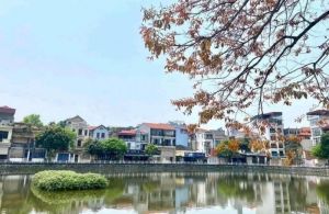 BÁN ĐẤT GẦN HỒ ĐIỀU HOÀ