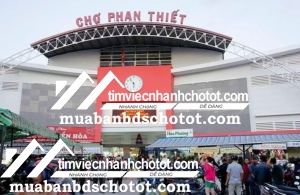 Dư một KIOT lúc trước kinh doanh QUẦY VÀNG tại Chợ tp Phan Thiết  Đường Ngô Sĩ Liên . 